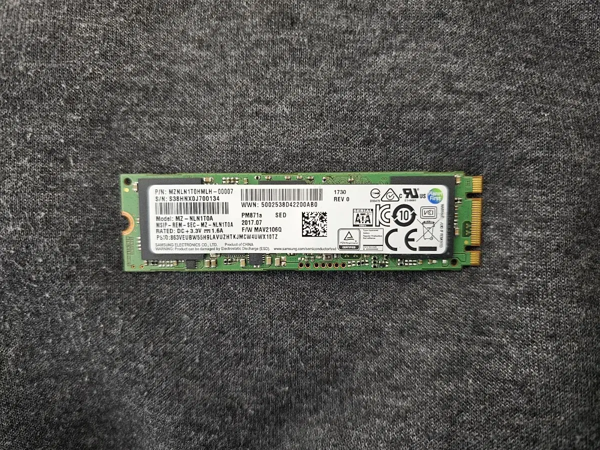 삼성전자 PM9A1 M.2 NVMe SSD 1TB